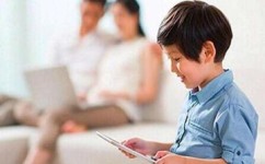 孩子为啥放不下手机(放不下手机的常见原因)