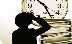 如何变得自信(增强自信心的技巧)