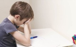 怎么让孩子打心底里自信(从内心建立自信的技巧)