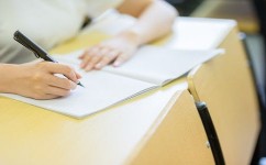 如何进阶成写作高手(在写作上不断进阶的方法)