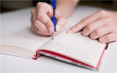 怎样激发孩子的探索欲(激发探索欲的技巧)